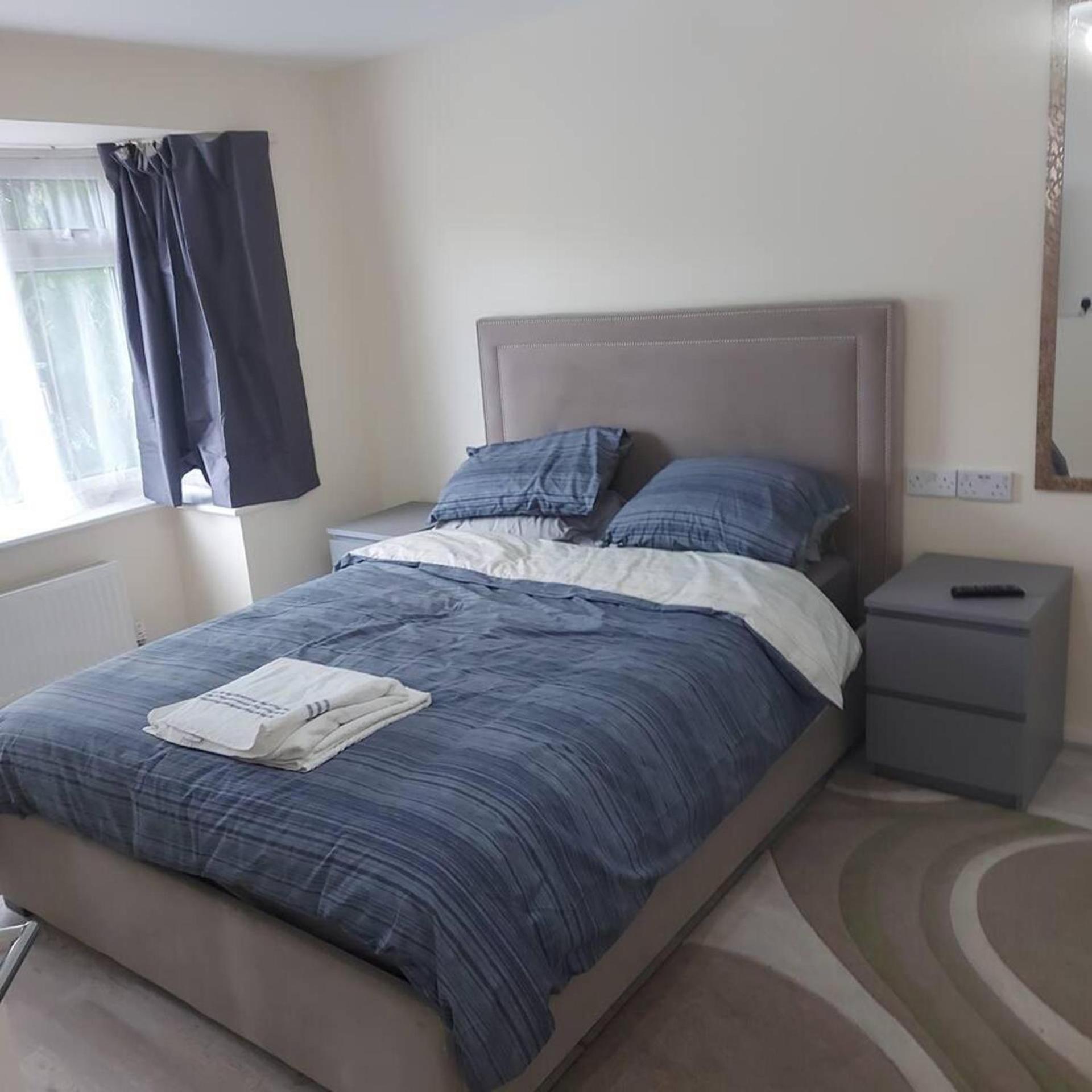 Lovely & Beautiful 2 Bed-Apartment In Borehamwood Dış mekan fotoğraf