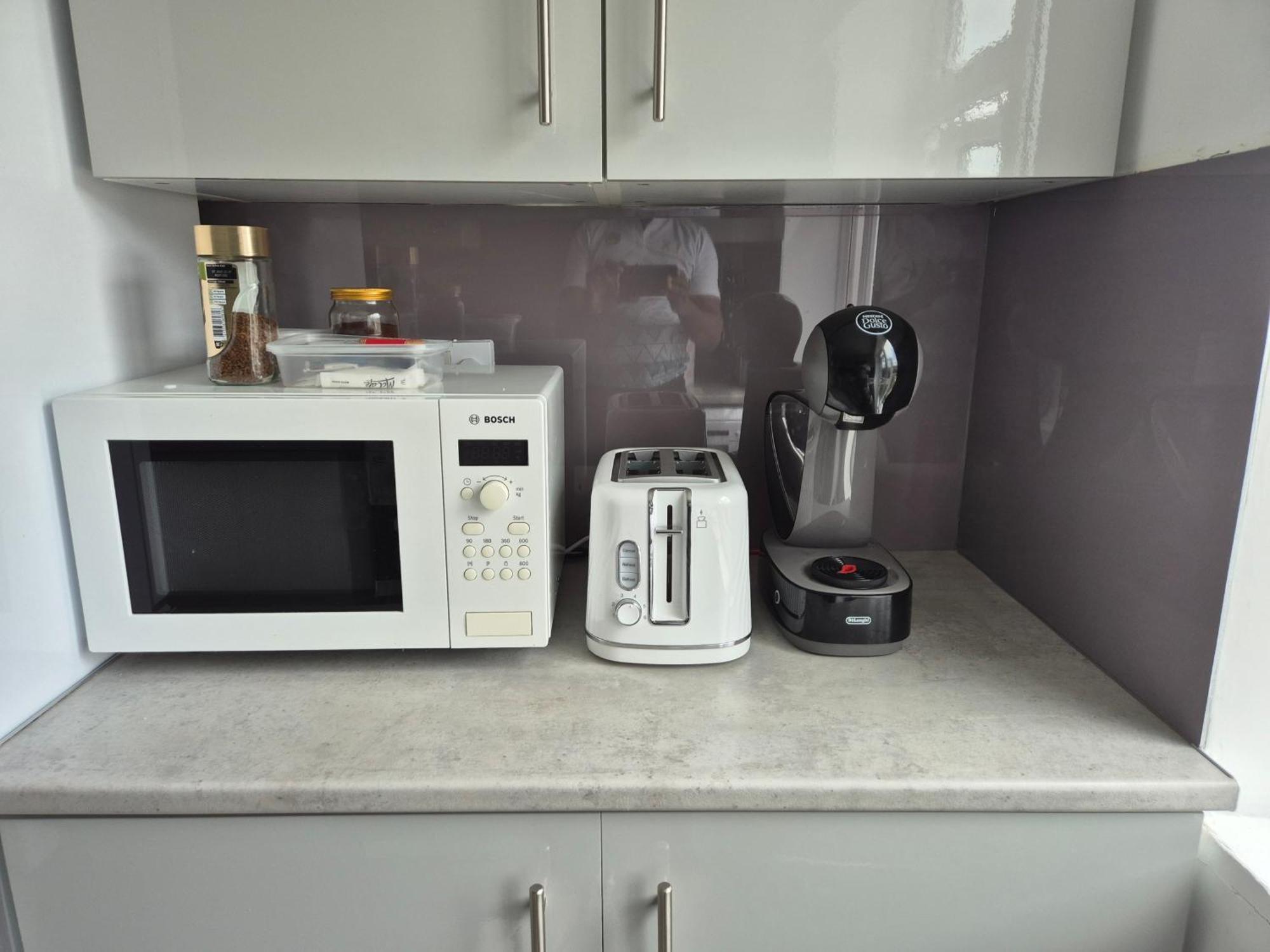 Lovely & Beautiful 2 Bed-Apartment In Borehamwood Dış mekan fotoğraf